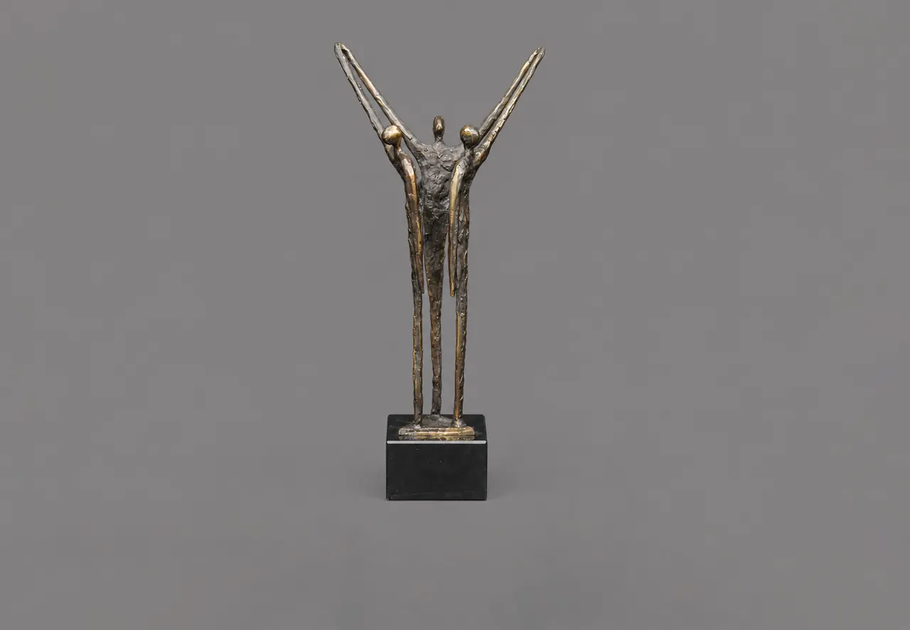 Skulptur „Gerard – Teamgeist“ — Bild 1
