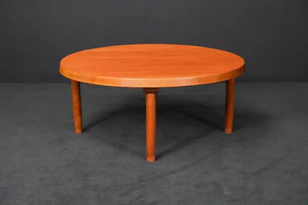 Tisch aus Teakholz