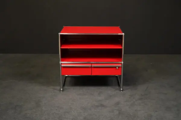 USM Haller Regal Rot