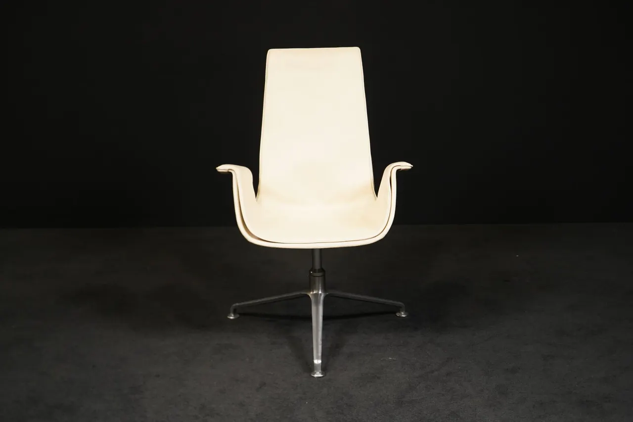 Walter Knoll Drehsessel ‚FK6725 Tulip‘ Leder — Bild 1