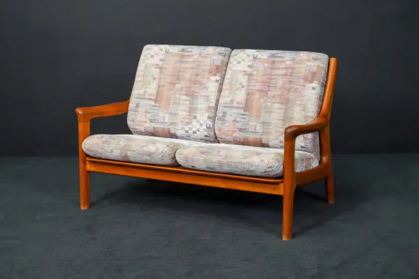 2-Sitzer aus Teakholz