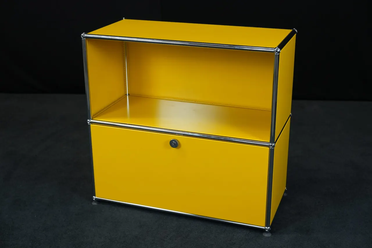 USM Haller Sideboard / gelb — Bild 1