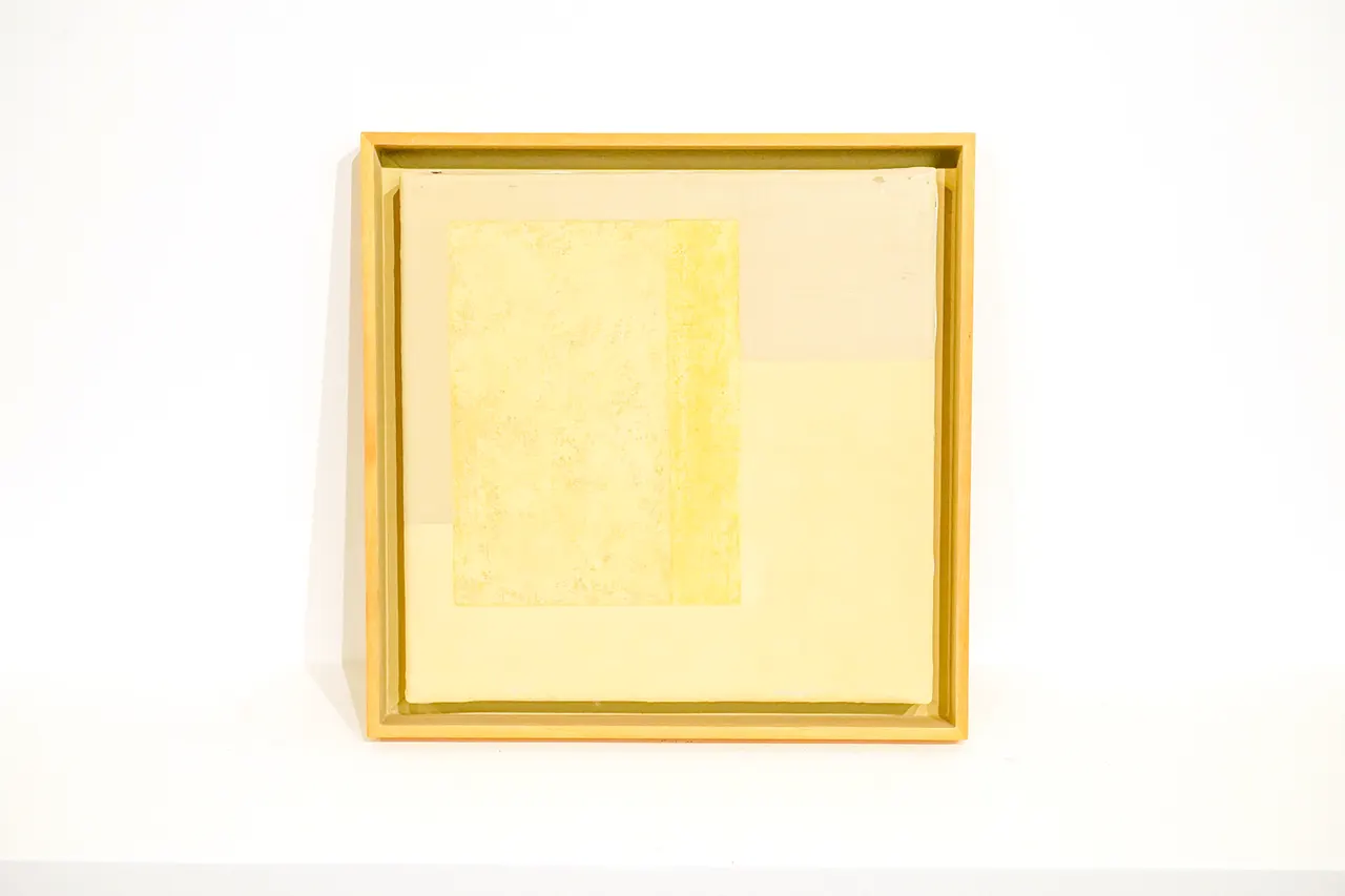 Gerahmtes Gemälde auf Leinwand — Bild 1