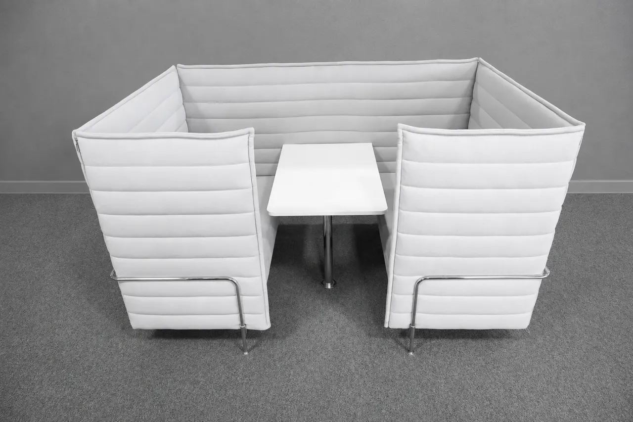 Vitra Alcove Cabin — Bild 1