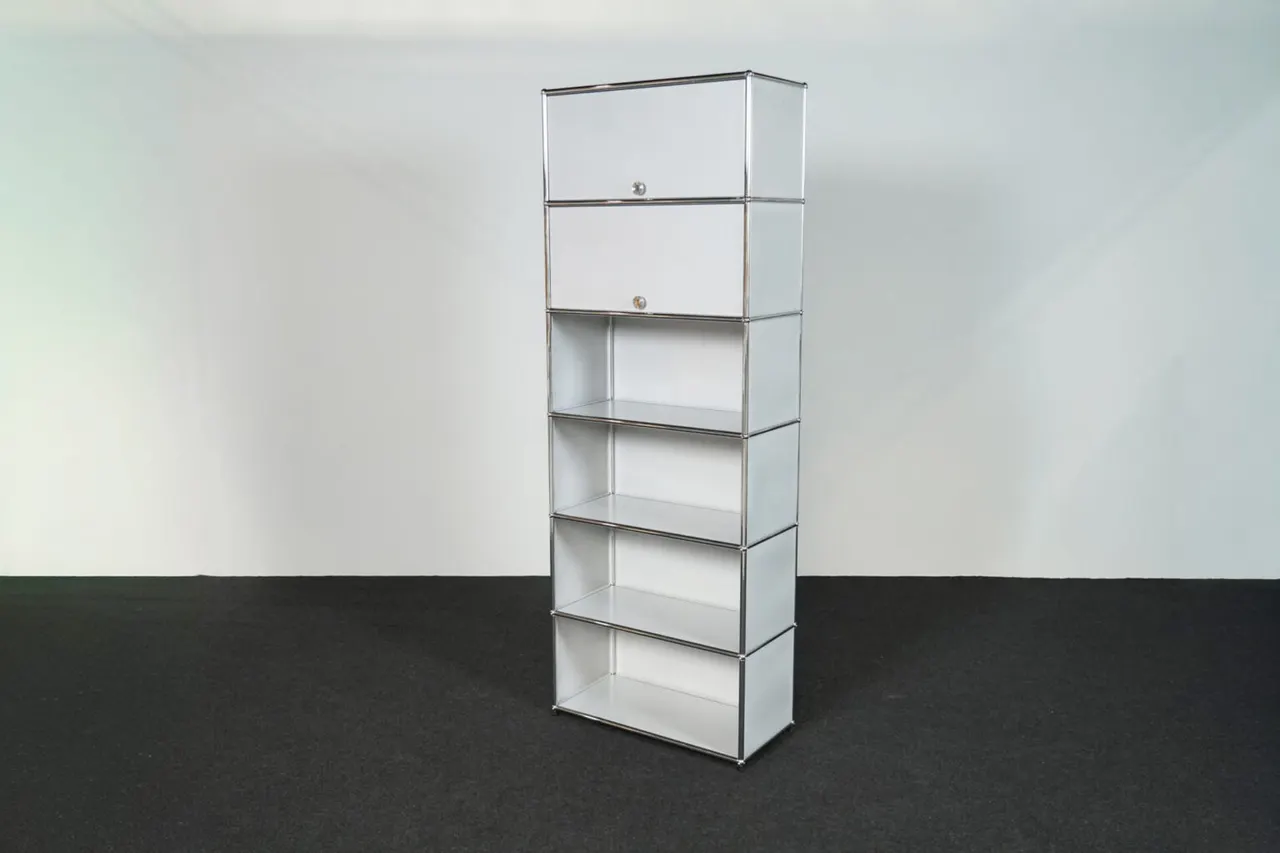 USM Haller Wandregal — Bild 1