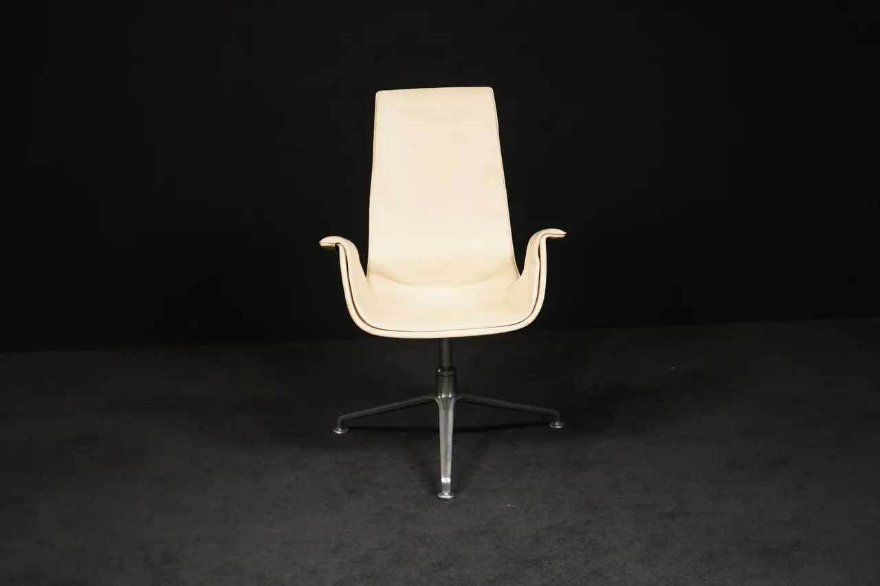 Walter Knoll Drehsessel ‚FK6725 Tulip‘ Leder — Bild 1