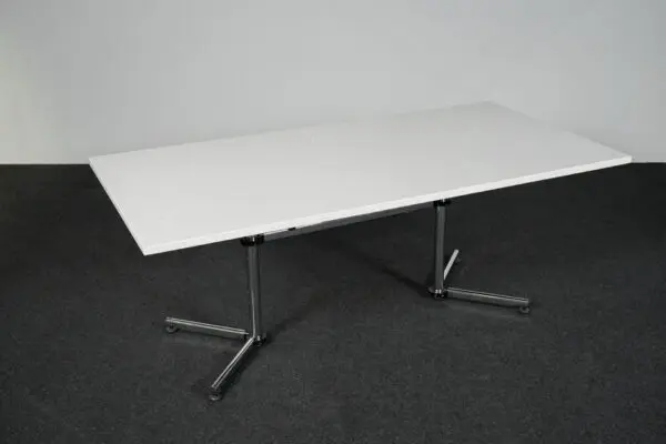 USM Kitos Granittisch