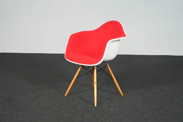 Vitra DAW Armchair