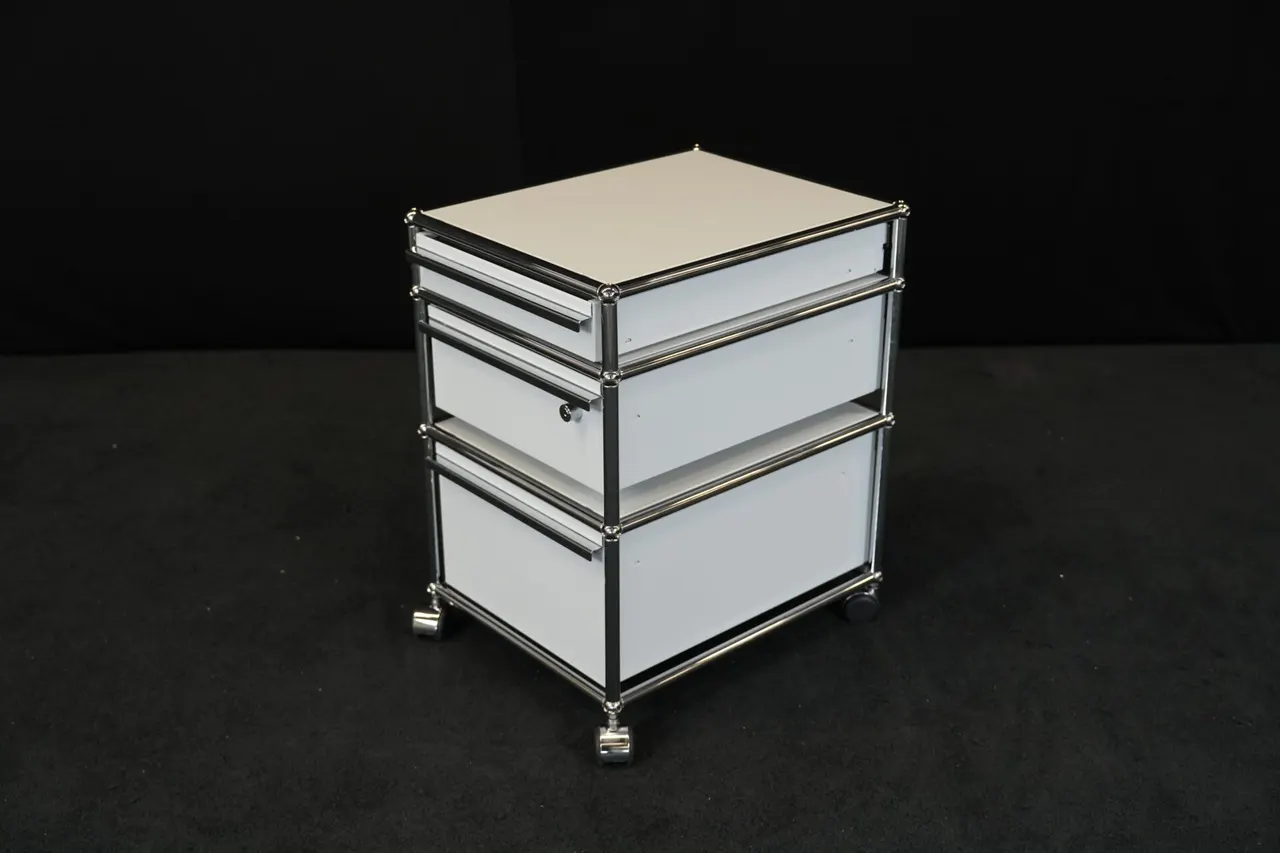USM Haller Rollcontainer Lichtgrau RAL 7035 — Bild 1