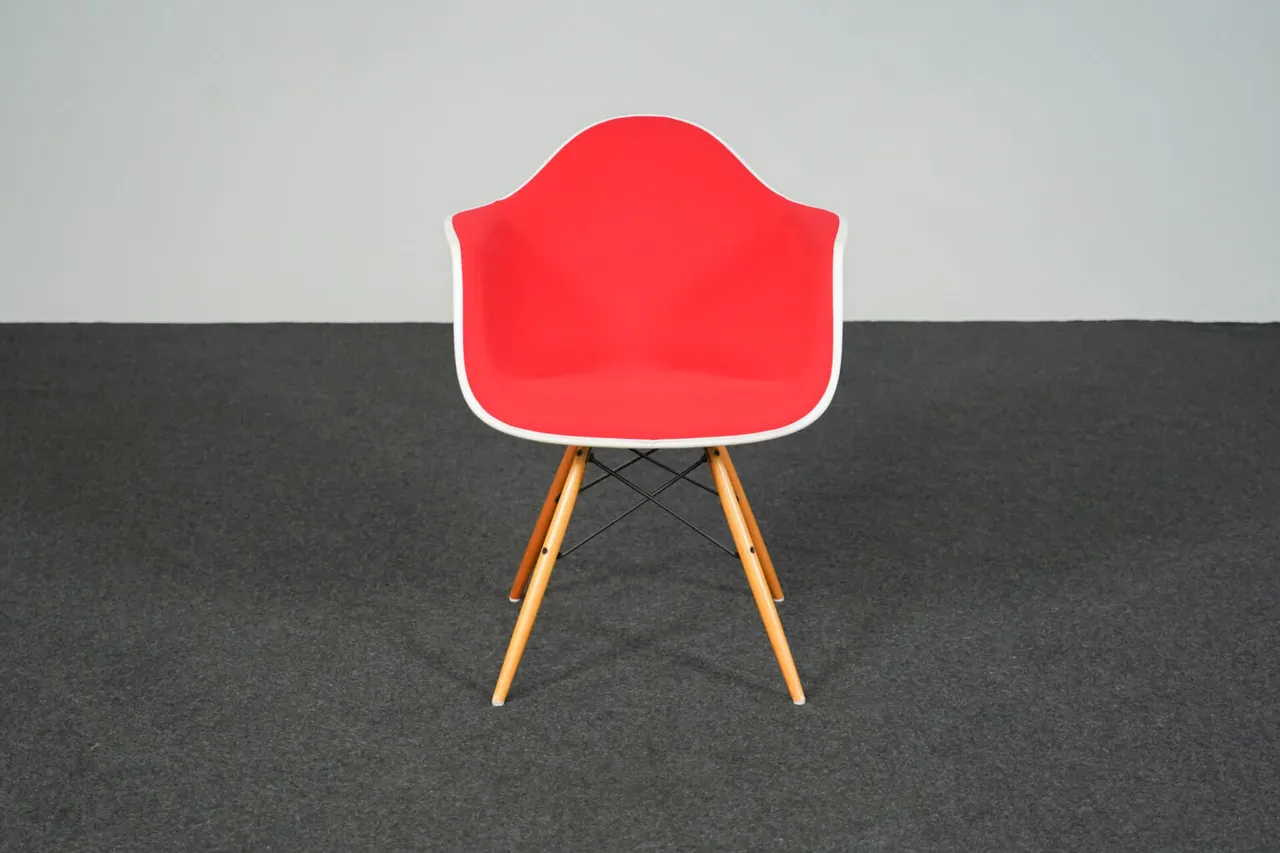 Vitra DAW Armchair — Bild 1