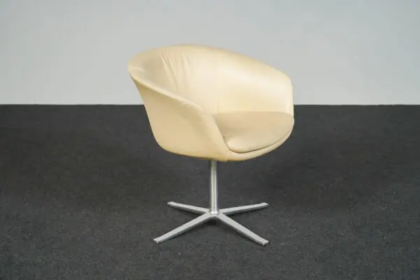 Walter Knoll Bob Chair
