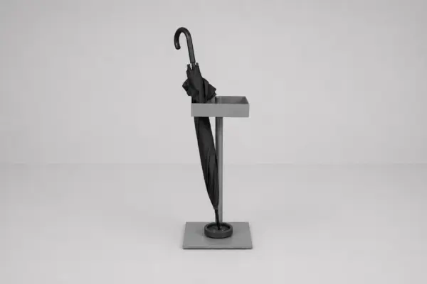 Schirmständer aus Metall