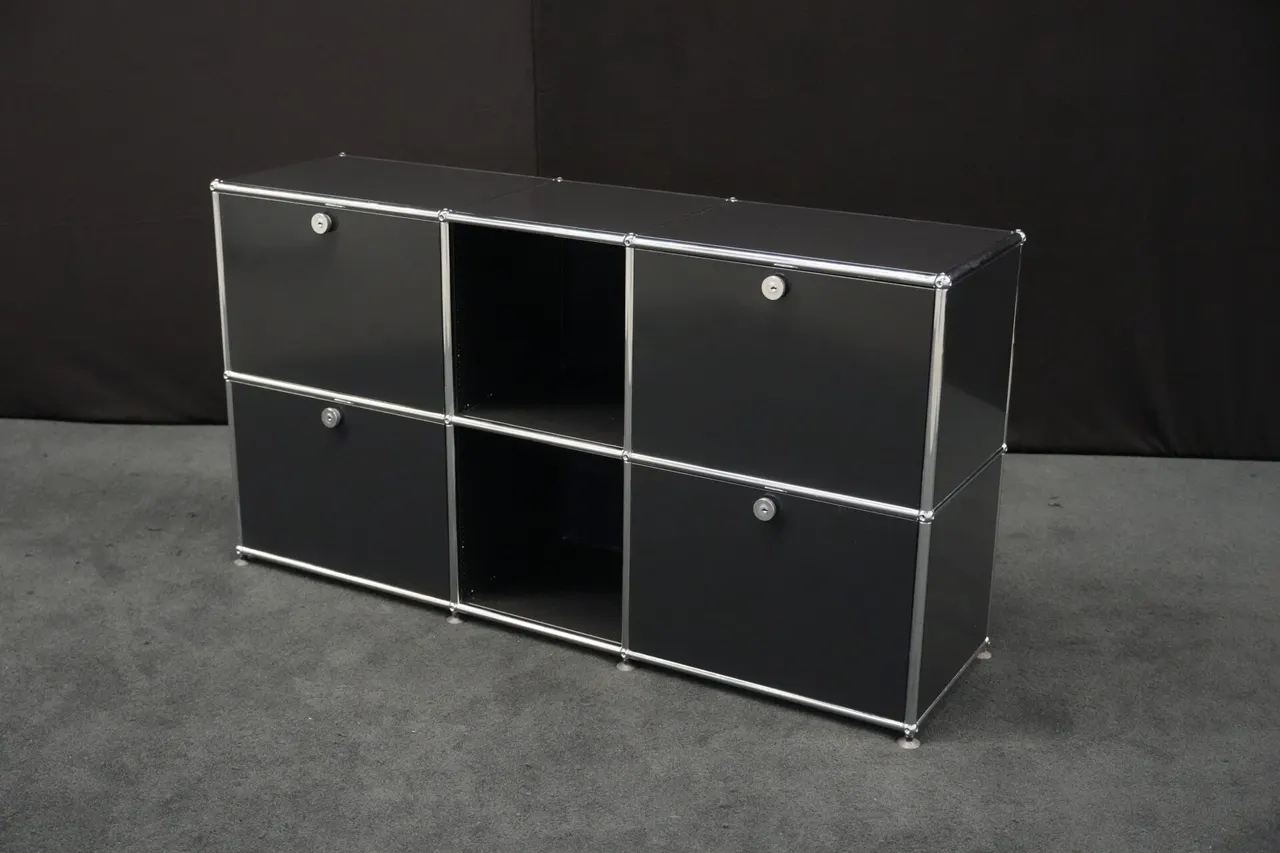 USM Haller Sideboard / Graphitschwarz RAL 9011 — Bild 1