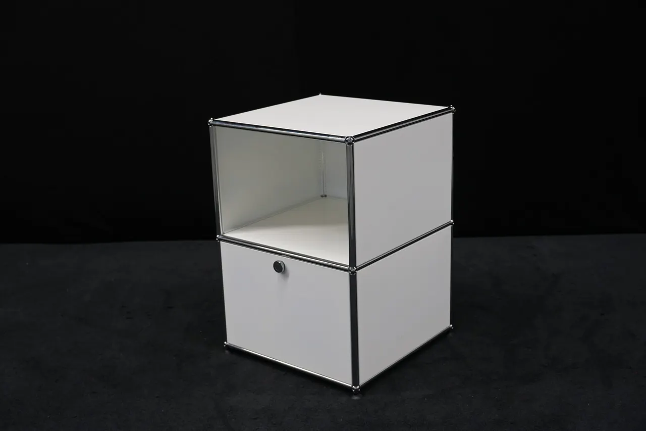 USM Haller Sideboard Reinweiß RAL 9010 — Bild 1