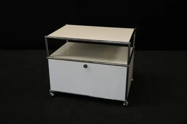 USM Haller Sideboard / Reinweiß RAL 9010