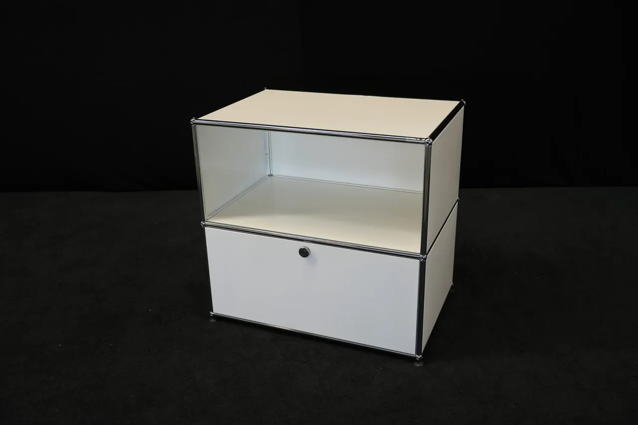 USM Haller Sideboard / Reinweiß RAL 9010 — Bild 1