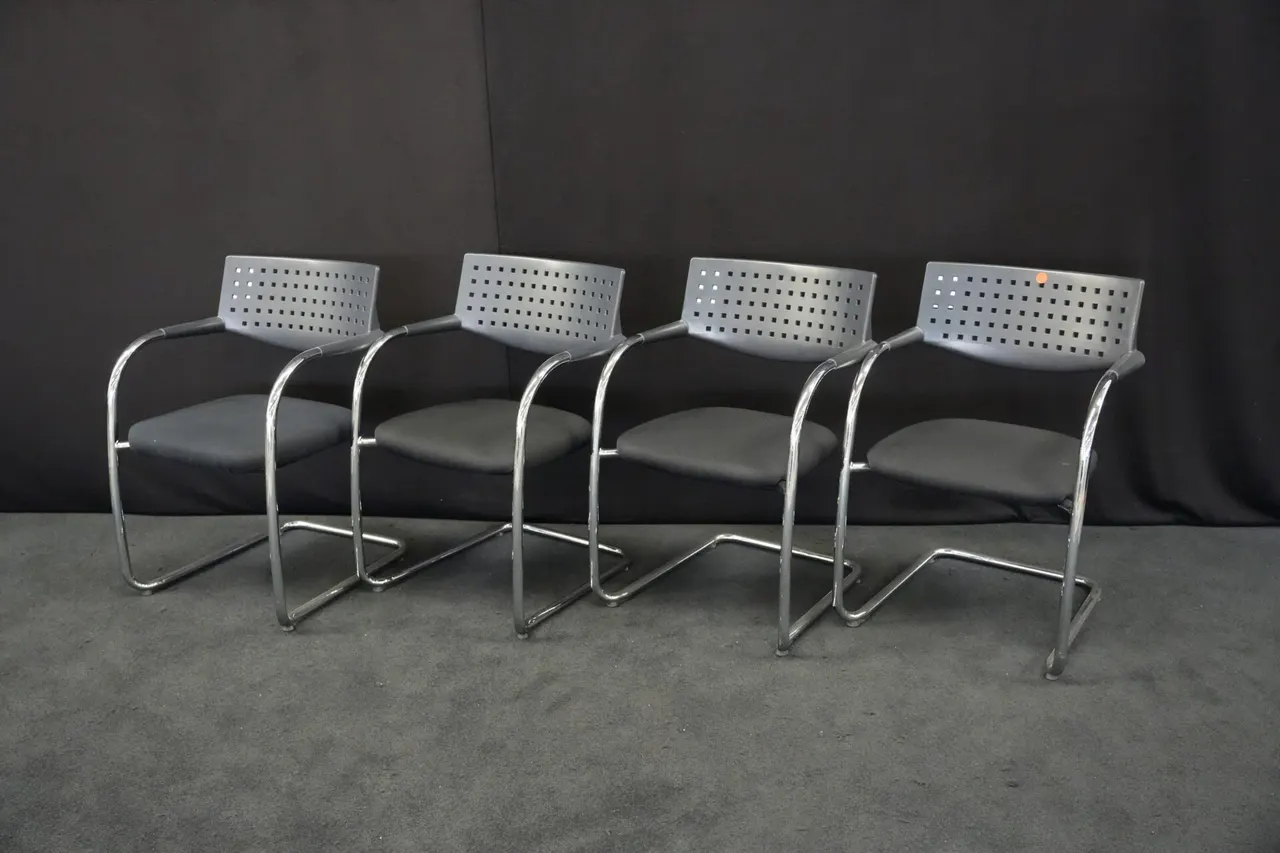 4x Vitra VisaVis Freischwinger Stoff / Schwarz — Bild 1