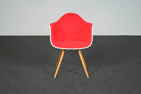 Vitra DAW Armchair